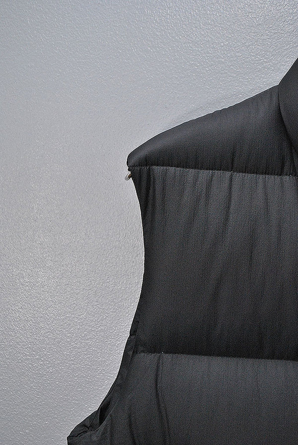 COMOLI ダウンベスト