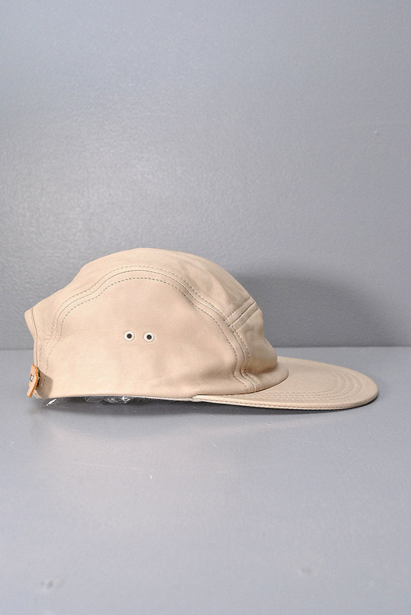 Hender Scheme sheep jet cap