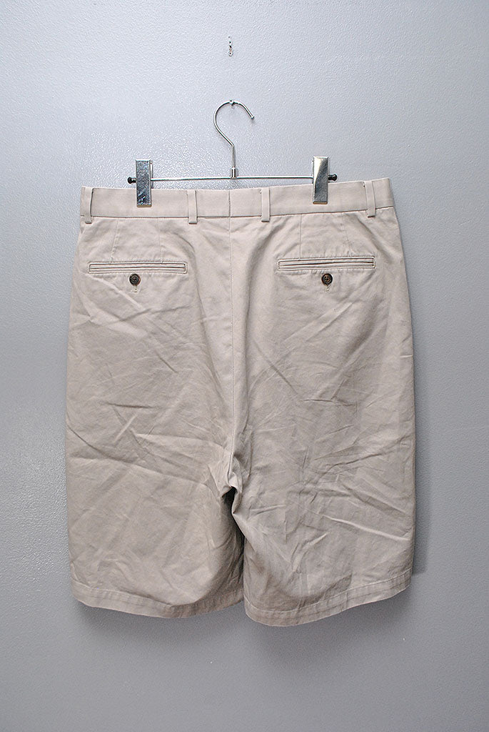 NEAT Chino Shorts