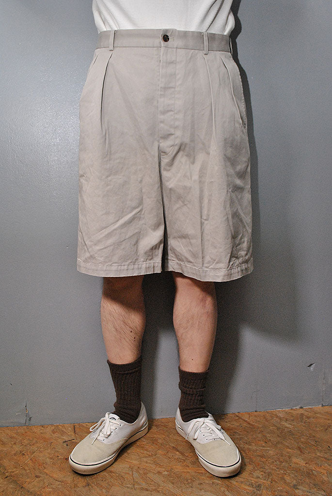 NEAT Chino Shorts