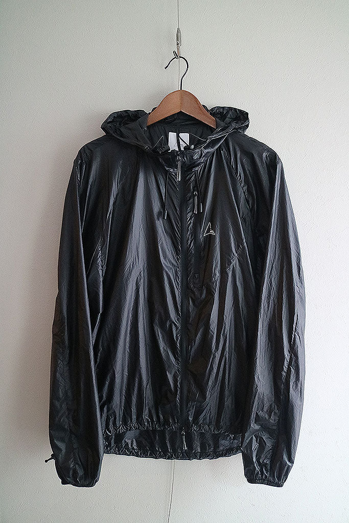 ROA WINDBREAKER