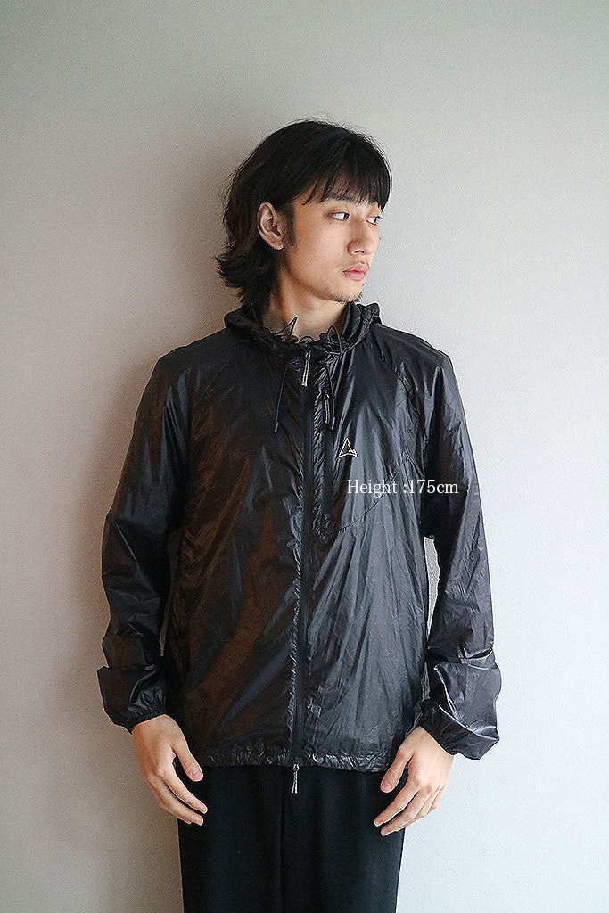 ROA WINDBREAKER