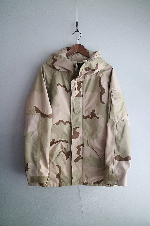 US.ARMY ECWCS GEN2 LEVEL6 DESERT CAMO GORE-TEX PARKA