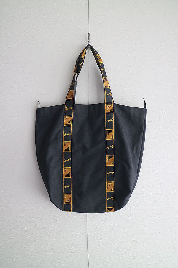 NUMBER (N)INE FENDER TOTE BAG