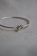 TIFFANY&CO.  Love knot bangle