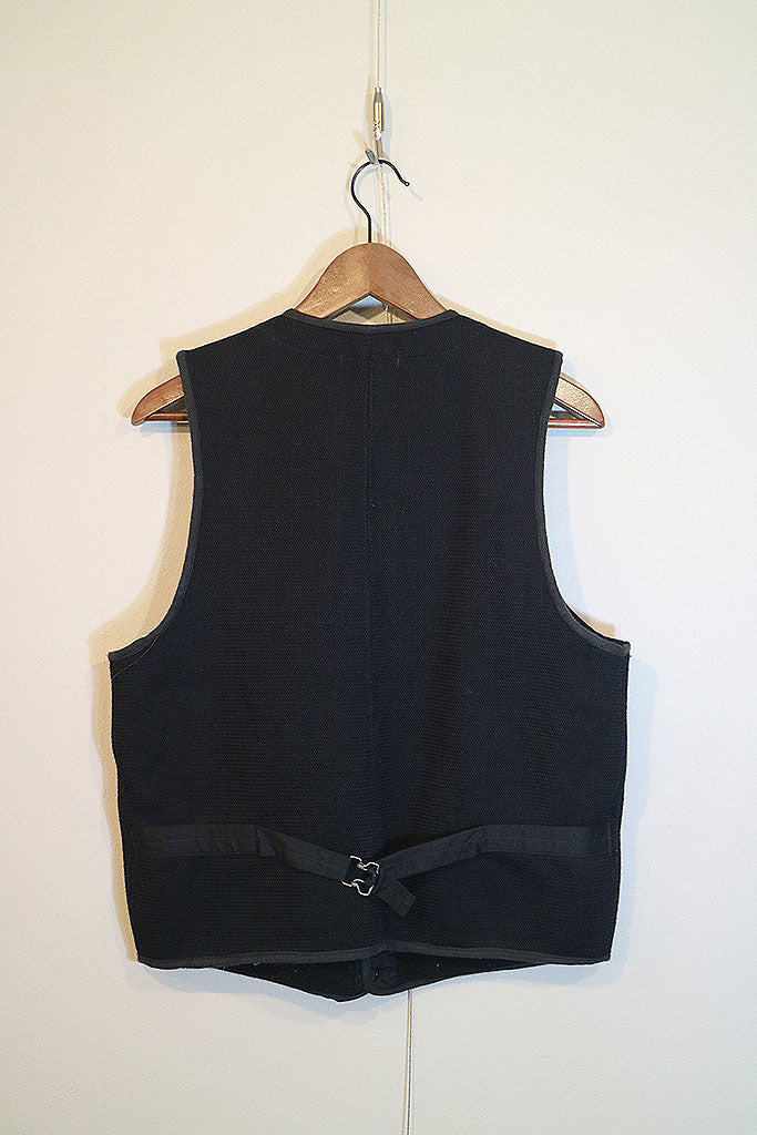 BROWN'S BEACH EARLY VEST