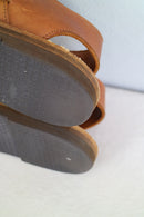 sus-sous Leather Sandal