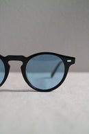 OLIVER PEOPLES GREGORY PECK