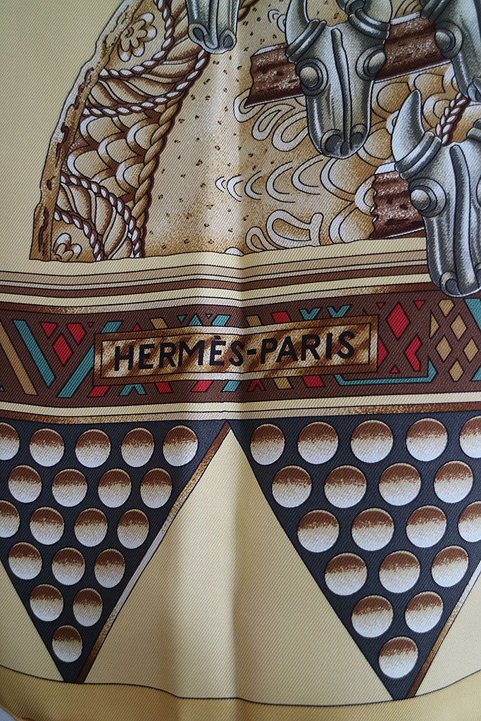 HERMES シルクスカーフ