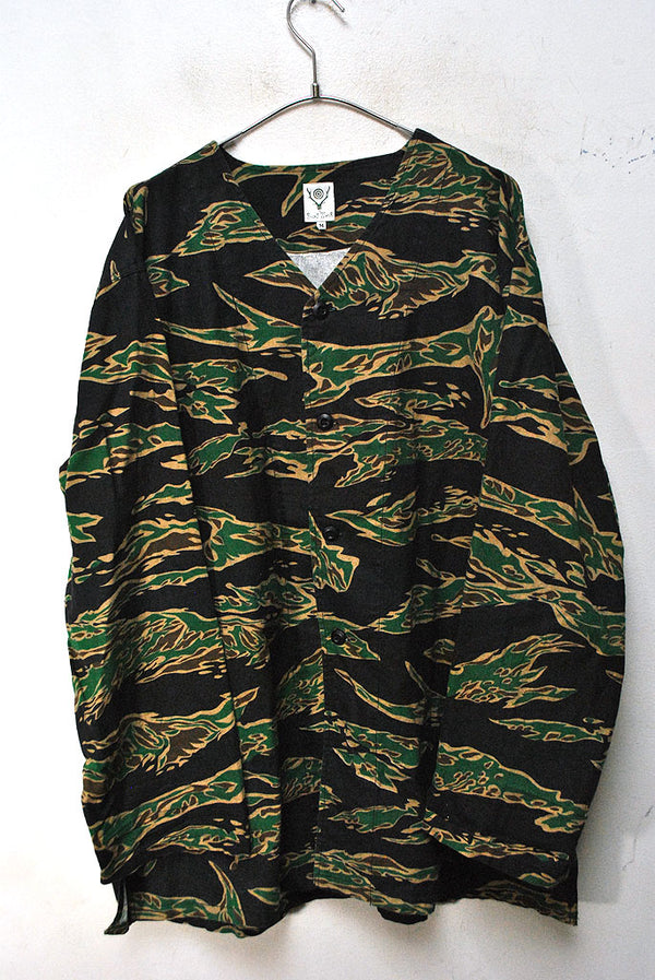 South2 West8 V Neck Army Shirt