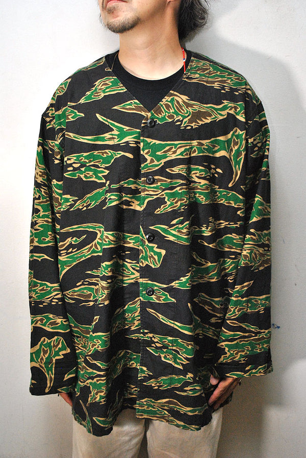 South2 West8 V Neck Army Shirt