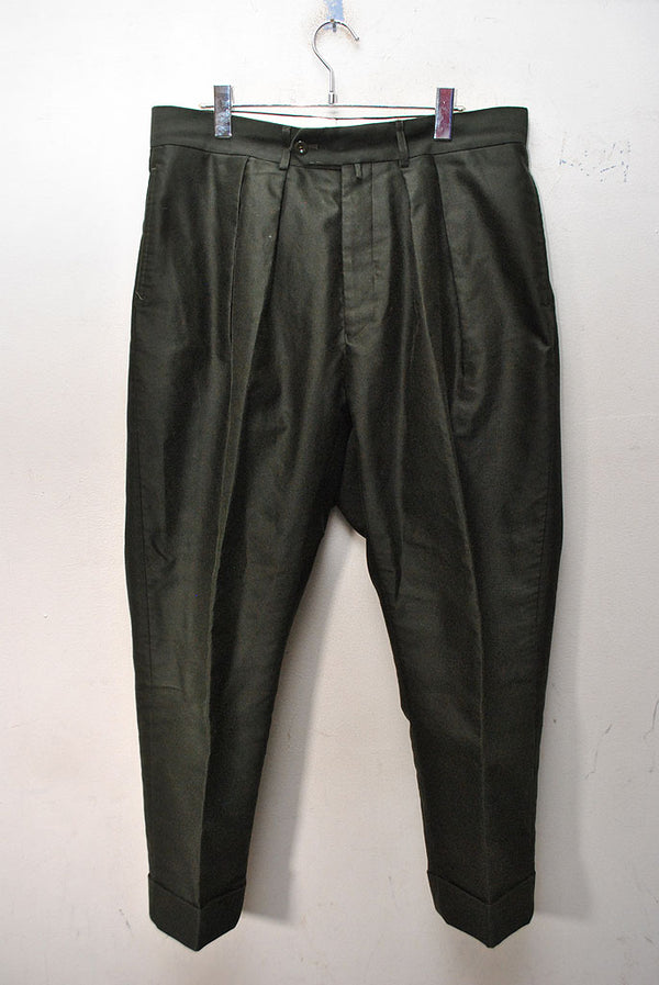 お歳暮 時期 NEAT Giza Tapered Moleskin パンツ