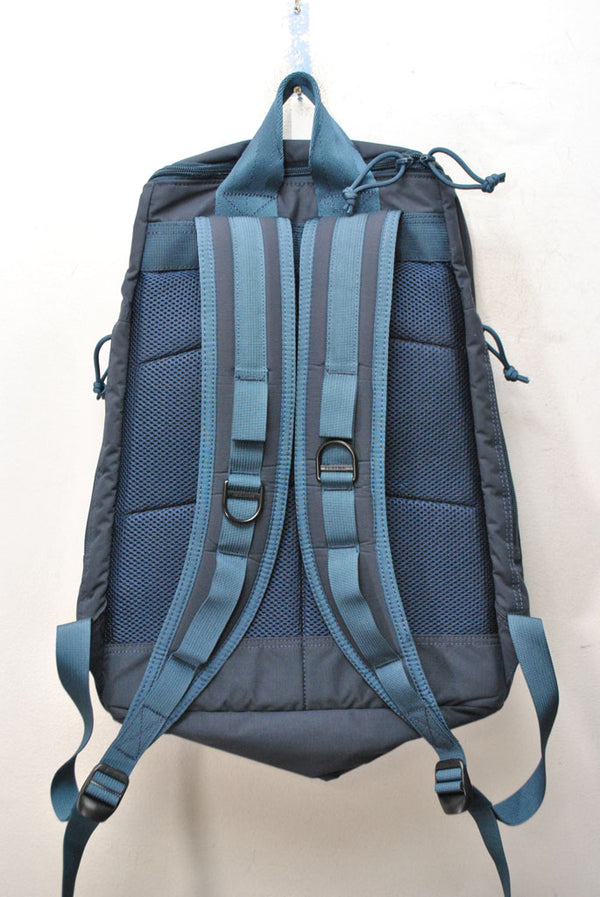 BRIEFING VERTICAL PACK MW