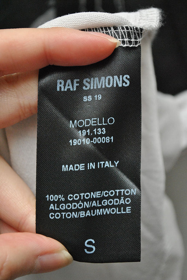 RAF SIMONS T-shirt with displaced sleeve