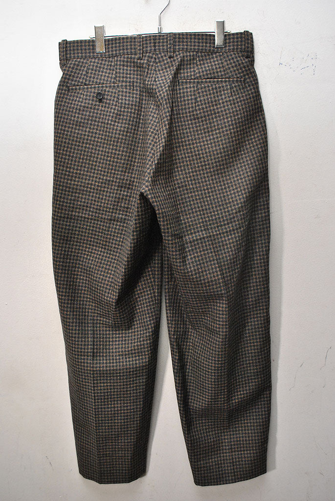 SCYE Shetland Wool Tweed Pleated Trousers