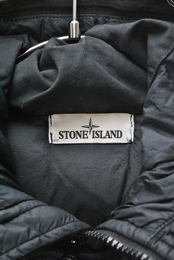 STONE ISLAND A GARMENT DYED CRINKLE REPS DOWN