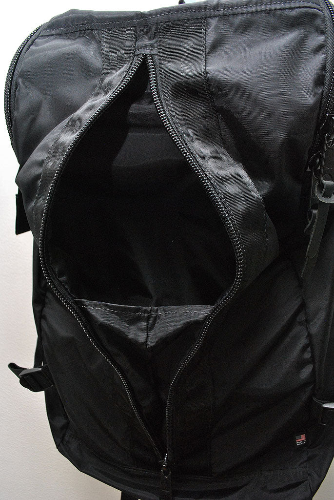 IGNOBLE Mona Cocoon Backpack