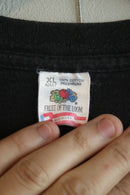 90's LIVING IN SKIN ROBERT WILLIAMS T shirt